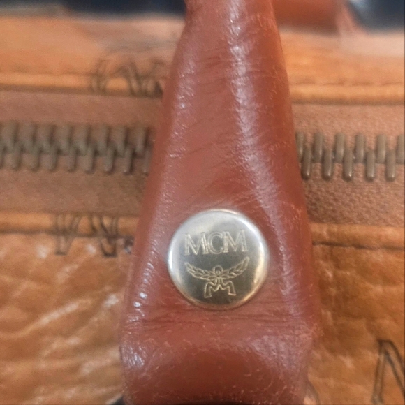 MCM MINI BOSTON BAG (Authentic) - Picture 3 of 8